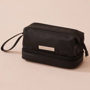 𝐥𝐚 𝐕𝐢𝐞 𝐞𝐧 𝐑𝐨𝐬𝐞 | Faux Leather Cosmetic Bag